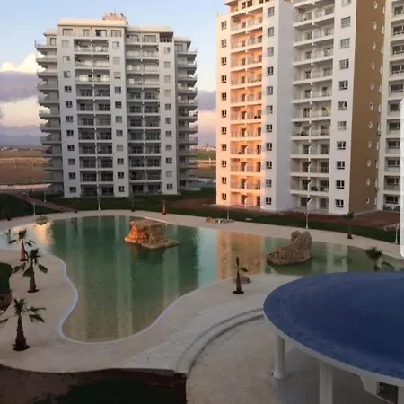 Northern Cyprus Trikomo, Iskele, Long Beach, Caesar 6 فاماغوستا