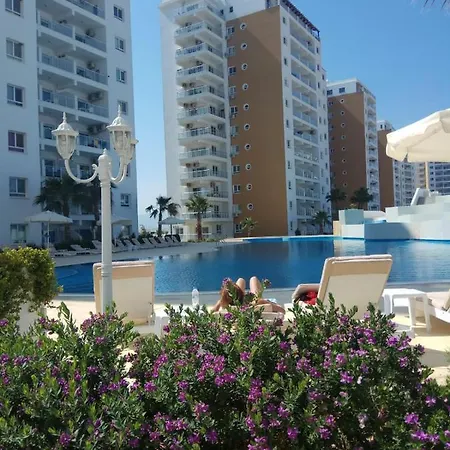 Northern Cyprus Trikomo, Iskele, Long Beach, Caesar 6 *