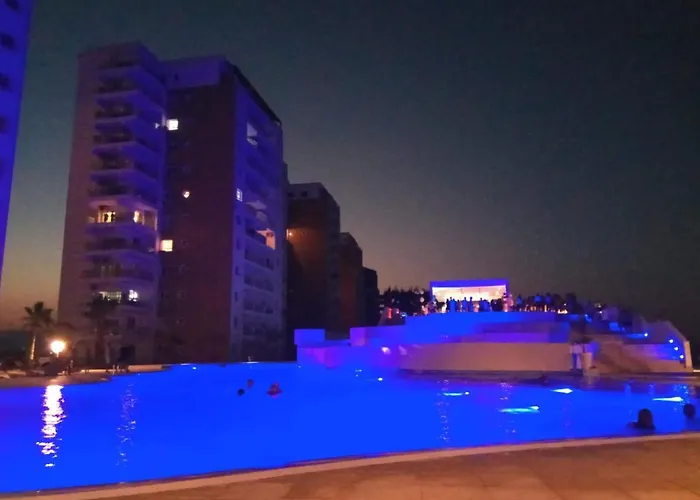 Northern Cyprus Trikomo, Iskele, Long Beach, Caesar 6